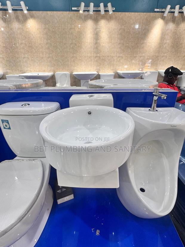 Hand Wash Basin_wall Hung Basin · Photo 2