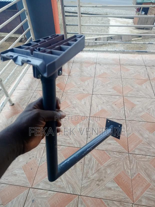 Starlink Complete Pipe Mount Adapter · Photo 2