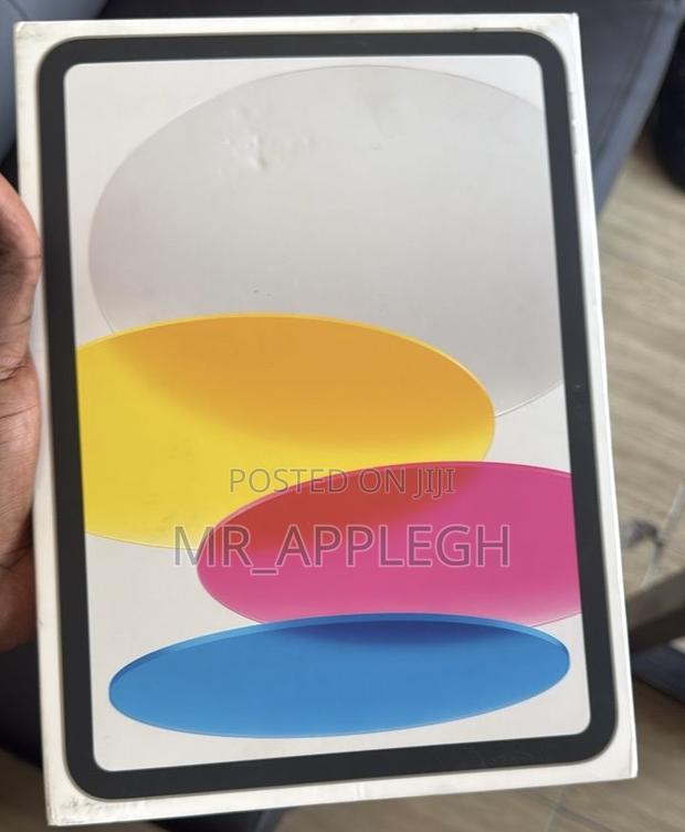 New Apple iPad (2025) 256 GB Silver · Photo 1