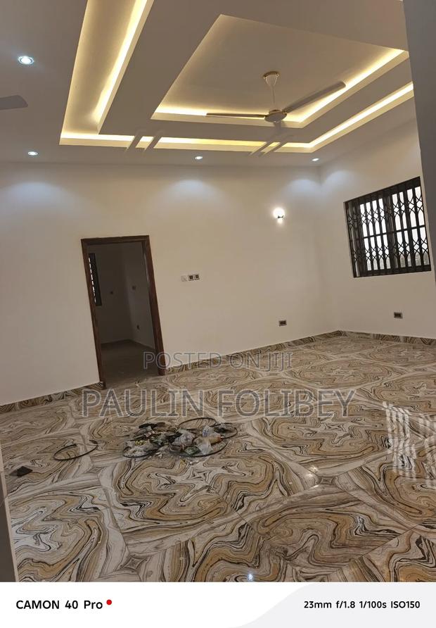 2bdrm Apartment in Dg Property, Ablekuma for rent · Photo 1