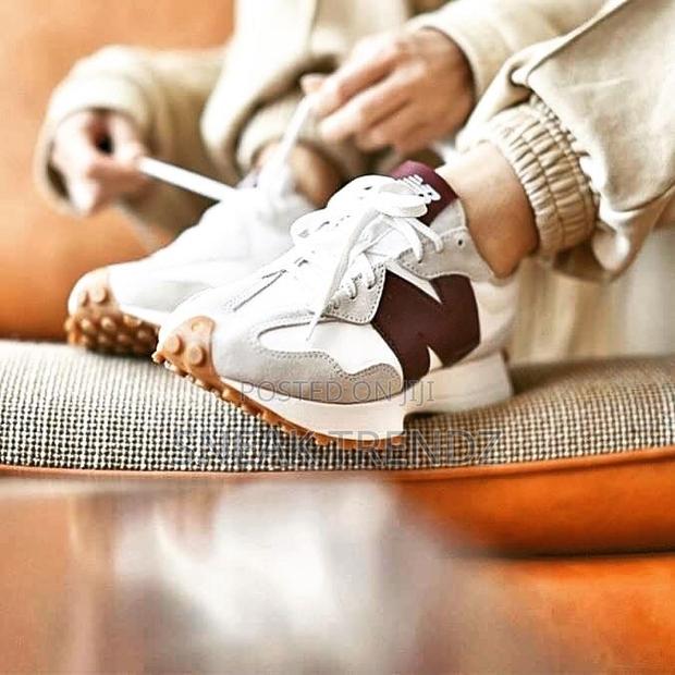 New Balance Nb 327 While Wine · Photo 2