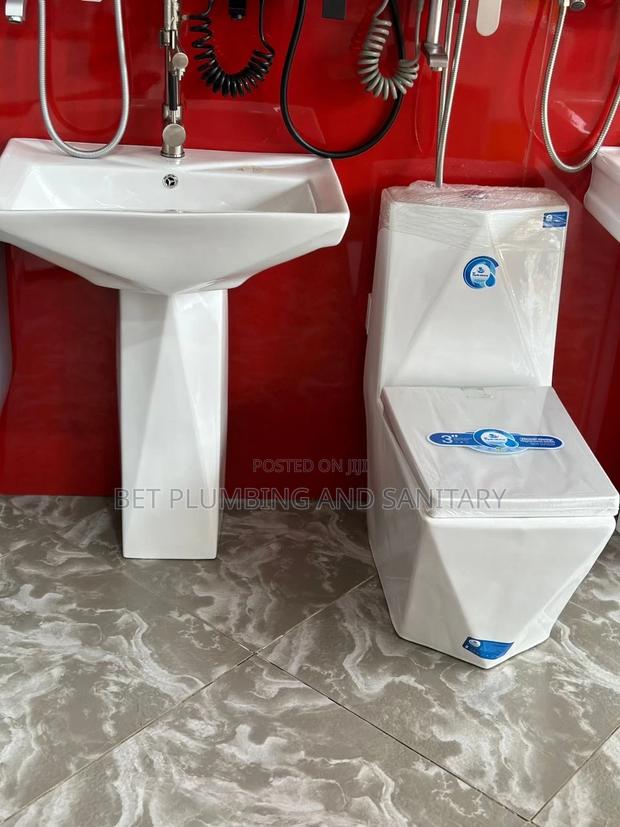 Combine Wc With Hand Wash Basin(Complete Set) · Photo 1