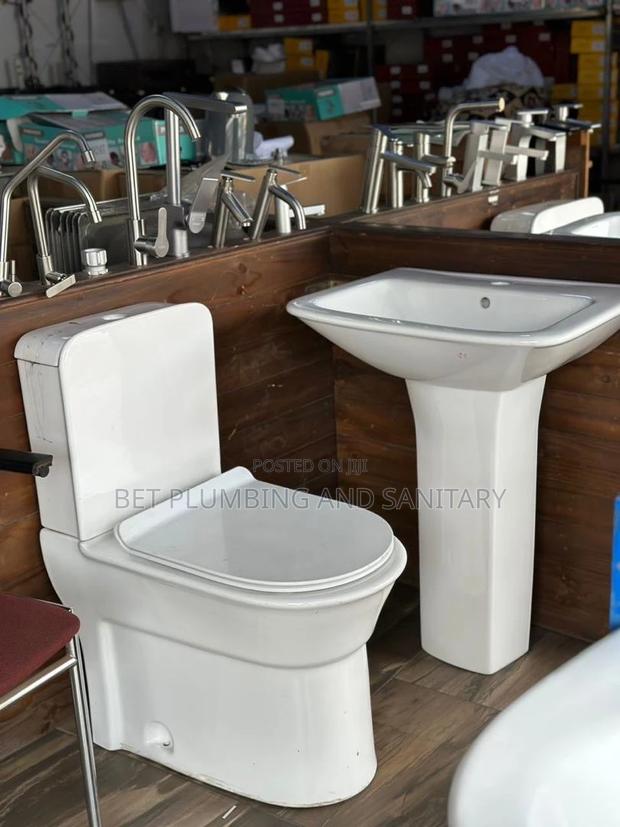 Water Closet_ Wc_with Hand Wash Basin(Complete Set) · Photo 1