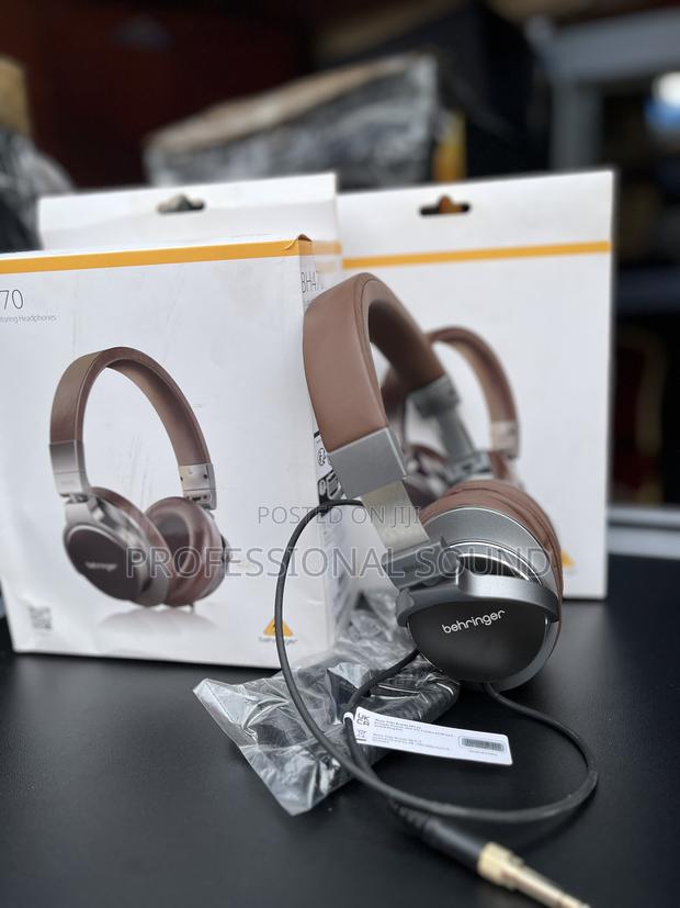 Bh470 Studio Monitoring Headphone · Photo 2