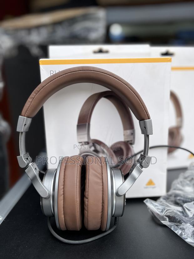Bh470 Studio Monitoring Headphone · Photo 1