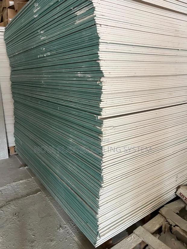 Moisture Resistant Plasterboard · Photo 1