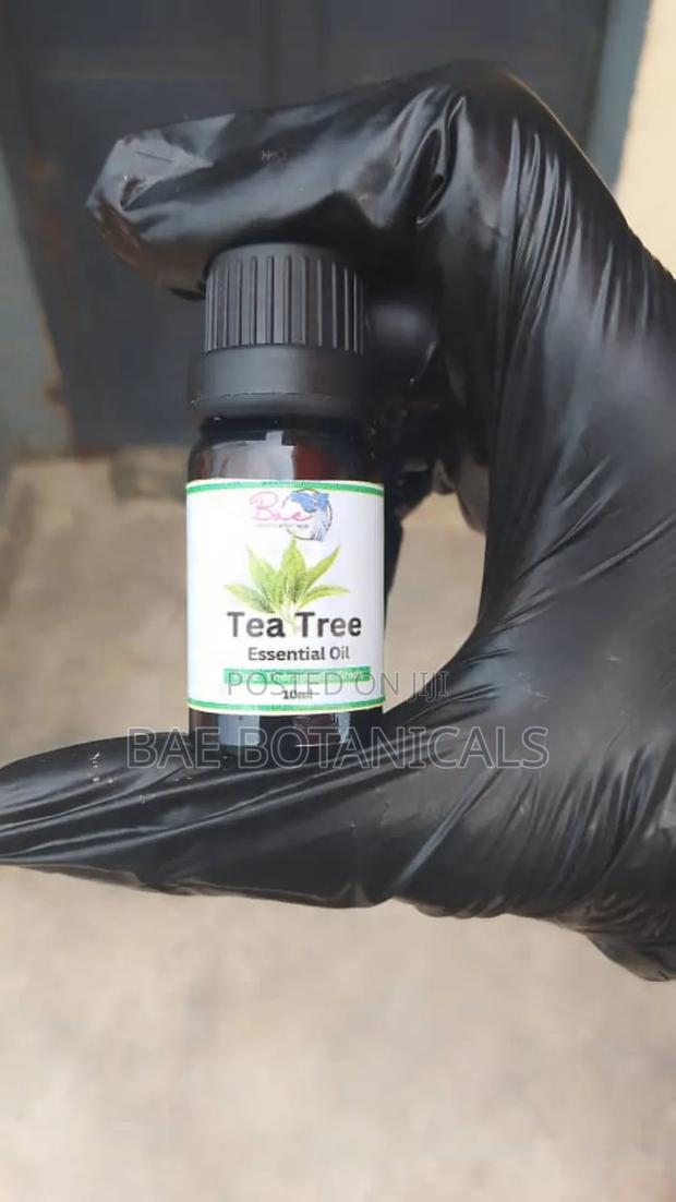 Clove Essential Oil (10ml) · Photo 2