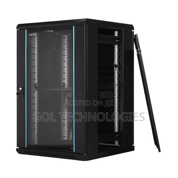 15u Networt Cabinet 600x600 Front Glass Rack · Photo 1