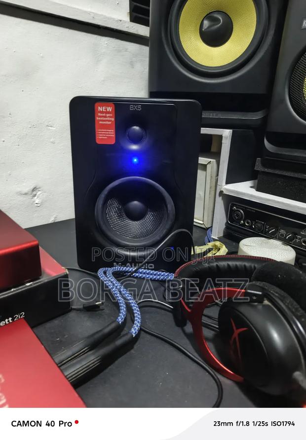 M Audio Bx5 D2 Studio Monitors · Photo 2