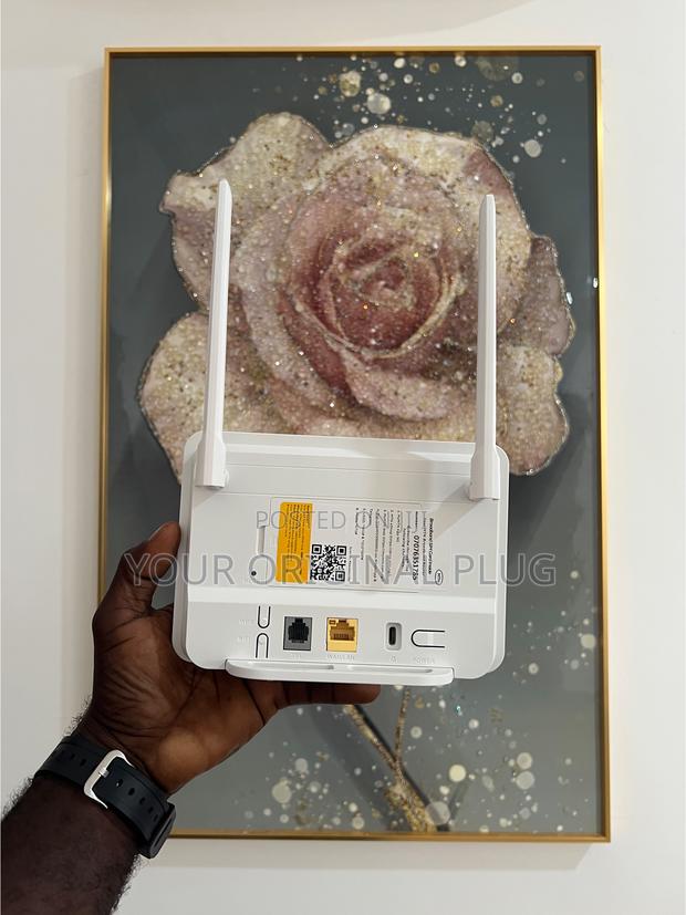 Superfast. Reliable. Everywhere. Mtn’S 4g Lte Universal Router. · Photo 3