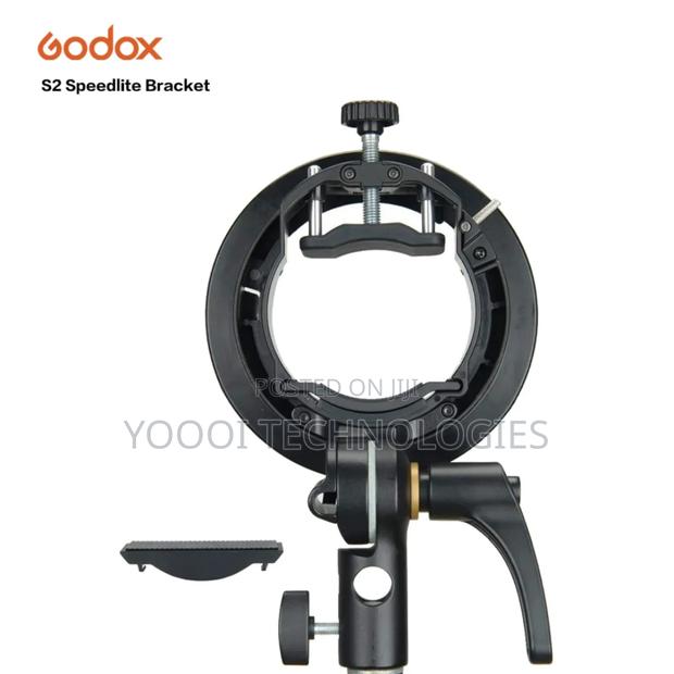 Godox S2 S-type Speedlite Bracket · Photo 1
