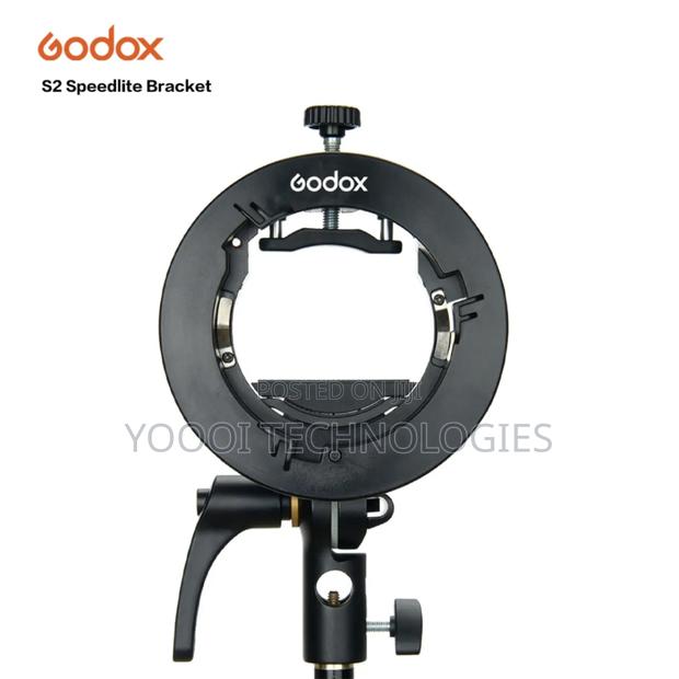 Godox S2 S-type Speedlite Bracket · Photo 3