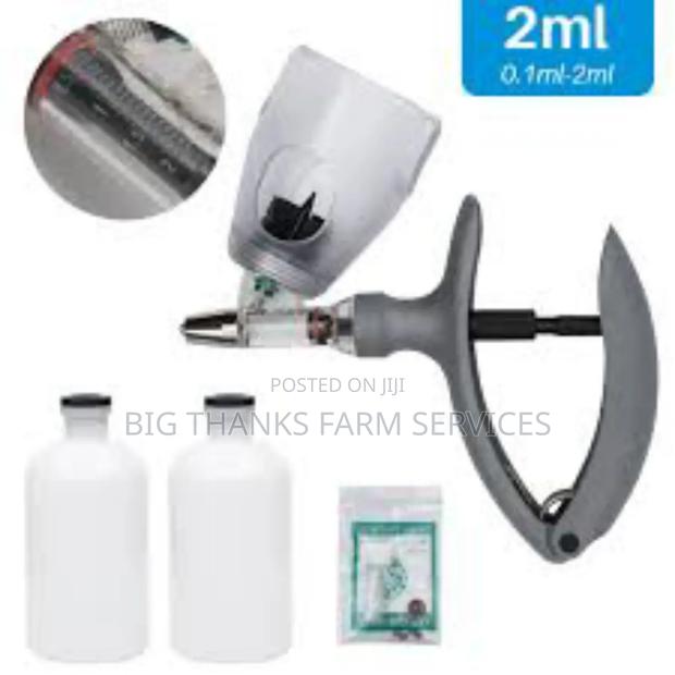 Automatic Syringe For Animals · Photo 3