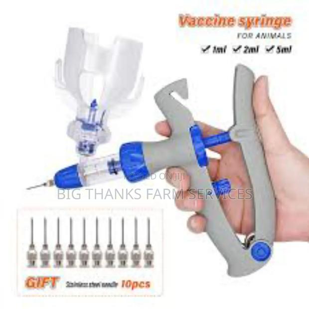 Automatic Syringe For Animals · Photo 4