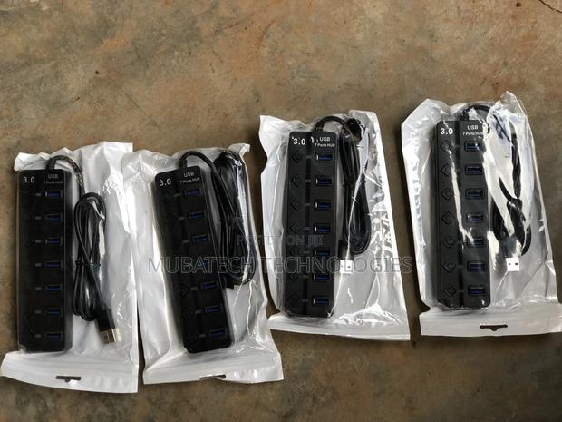 Usb Hub 7 in 1 Ports · Photo 3