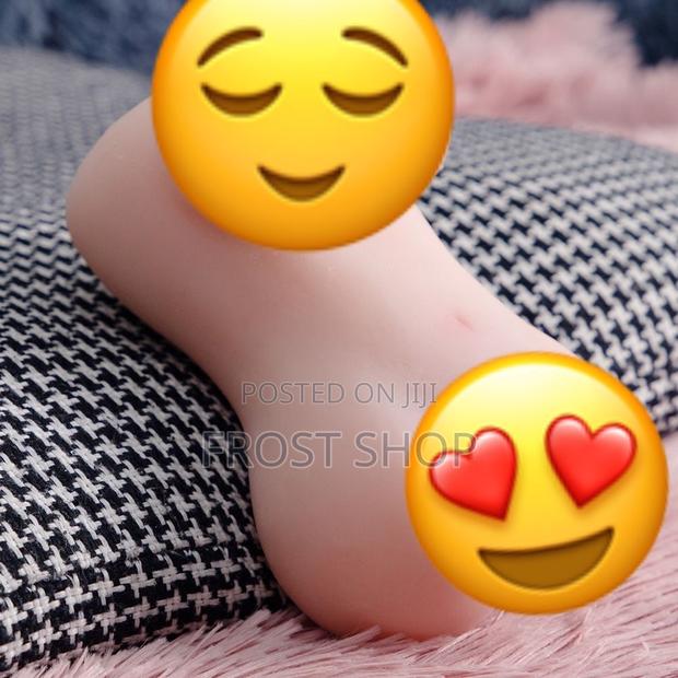 Silicone Male Masturbater Soft and Realistic Two Ways in Pussy/Anus · Photo 4