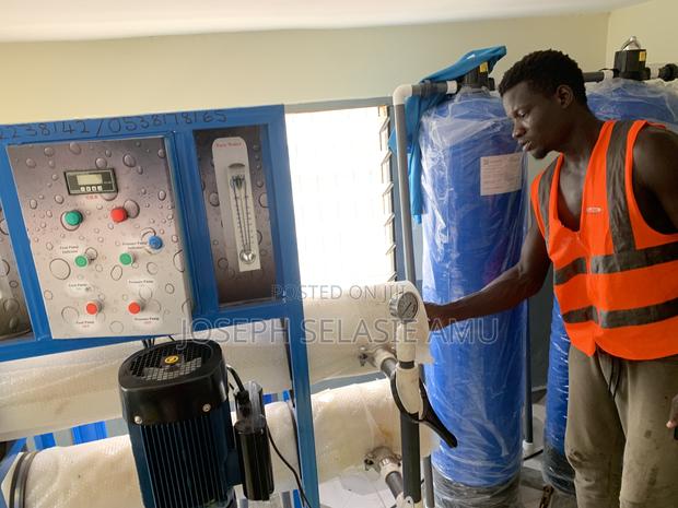 Complete Pure Water Machine Set Up · Photo 3