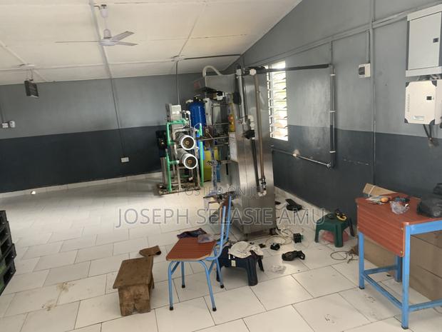 Complete Pure Water Machine Set Up · Photo 1
