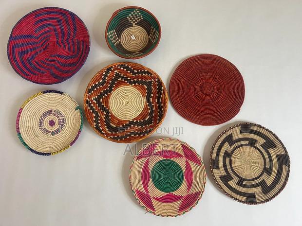 Placemat / Wall Decor / Fruit Basket (Straw Woven) · Photo 1