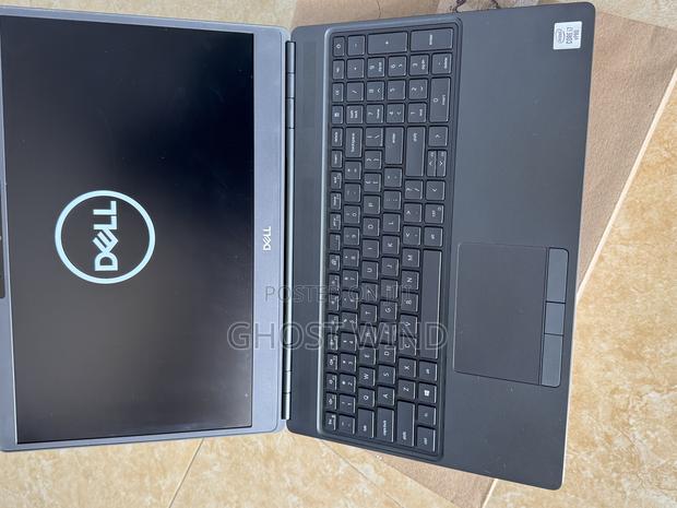 Laptop Dell Precision 15 7550 64GB Intel Core I7 SSD 1T · Photo 1