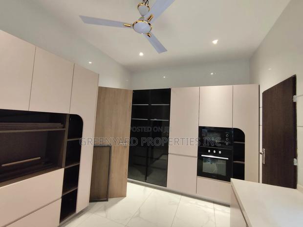 4bdrm House in Ars, East Legon for rent · Photo 7
