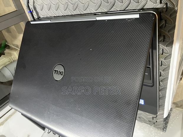 Laptop Dell Precision 7520 32GB Intel Core I7 SSD 1T · Photo 3