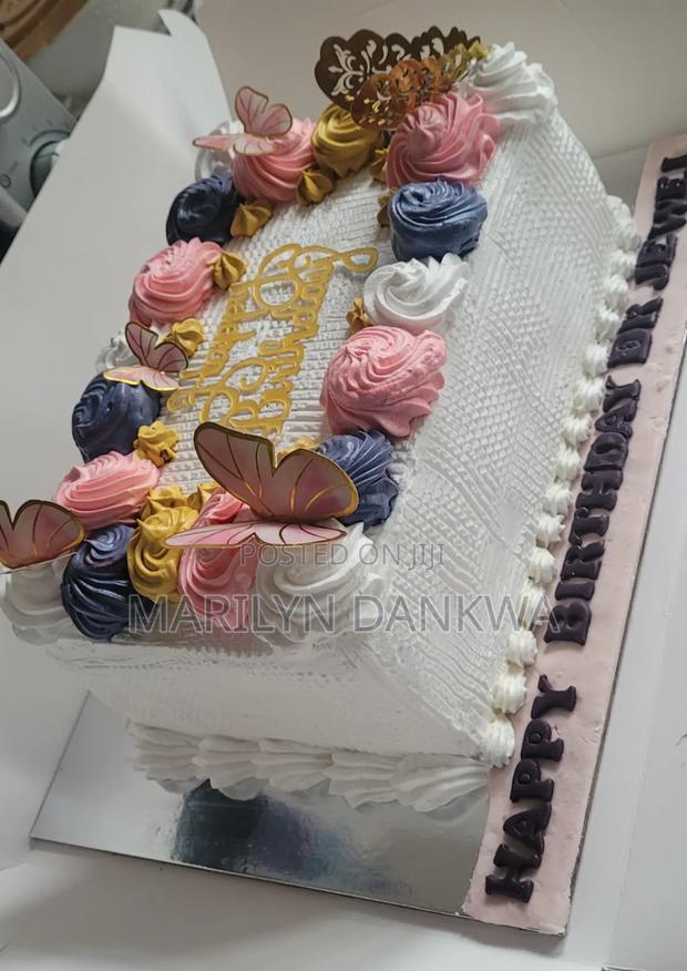 Anniversary Cake · Photo 3