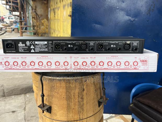 DBX 166xl Compressor · Photo 2