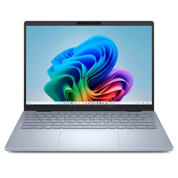 New Laptop Dell 16GB Intel Core Ultra 7 SSD 1T · Photo 1