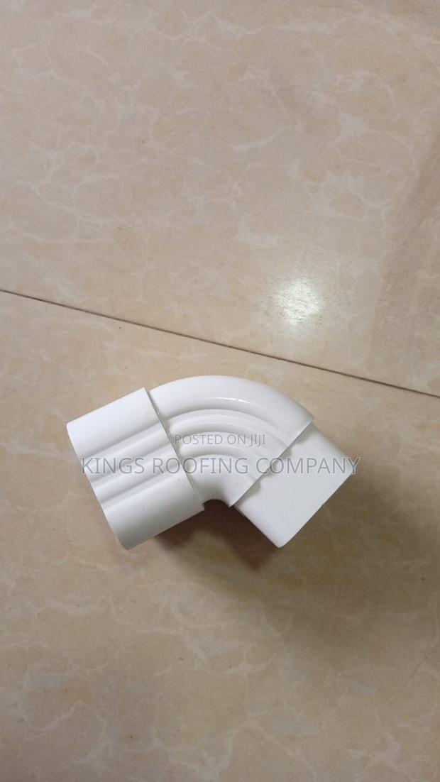 White Quality Elbow 45 · Photo 1