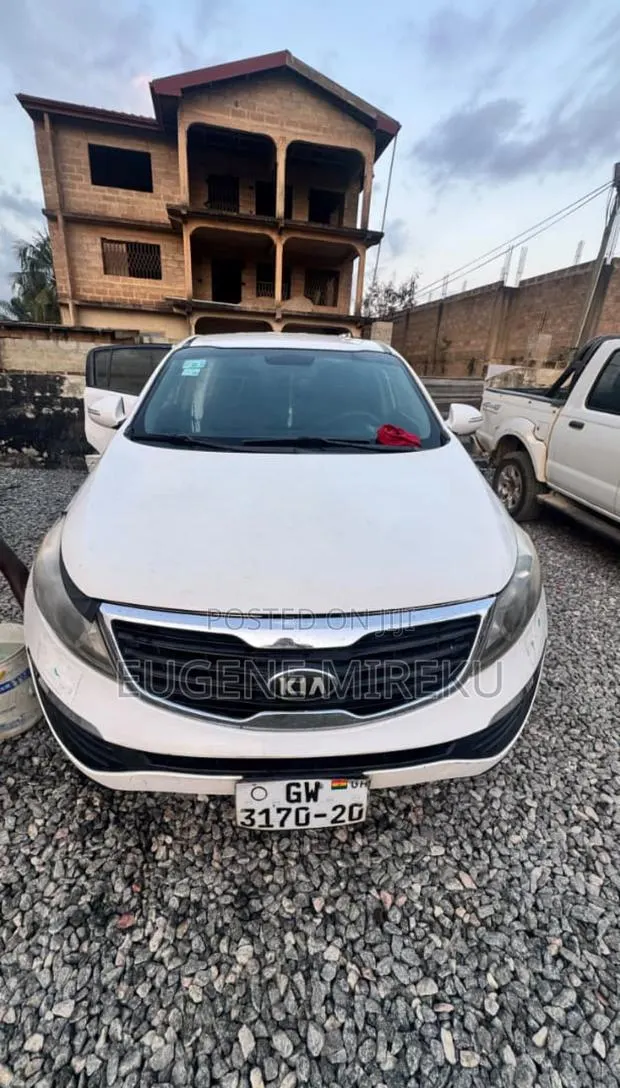 Kia Sportage 2014 White · Photo 1