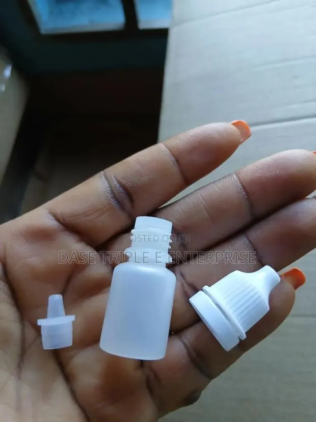 Eye Drop Plastic Bottle · Photo 3