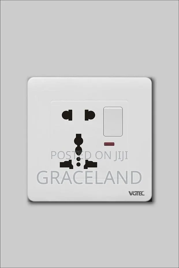 This Is Original 5 Pins MF Socket · Photo 1