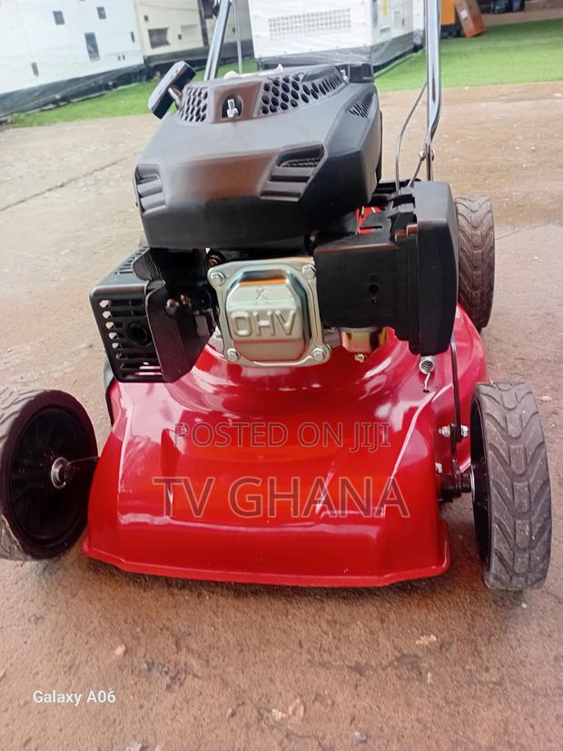 Powerful Mowers Smooth Operation Ecoolmax Pertol Mower Ecoolmax · Photo 1
