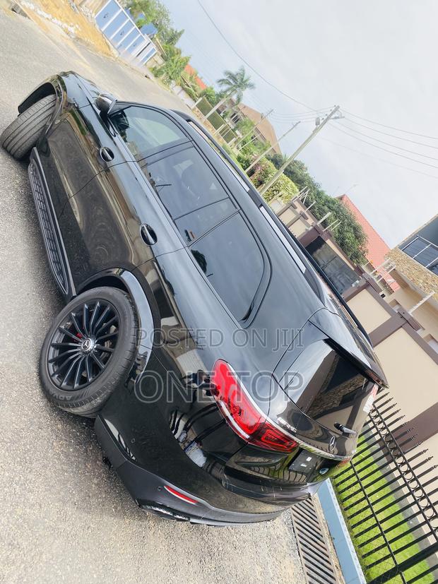 Mercedes-Benz GLS-Class 2023 Black · Photo 4