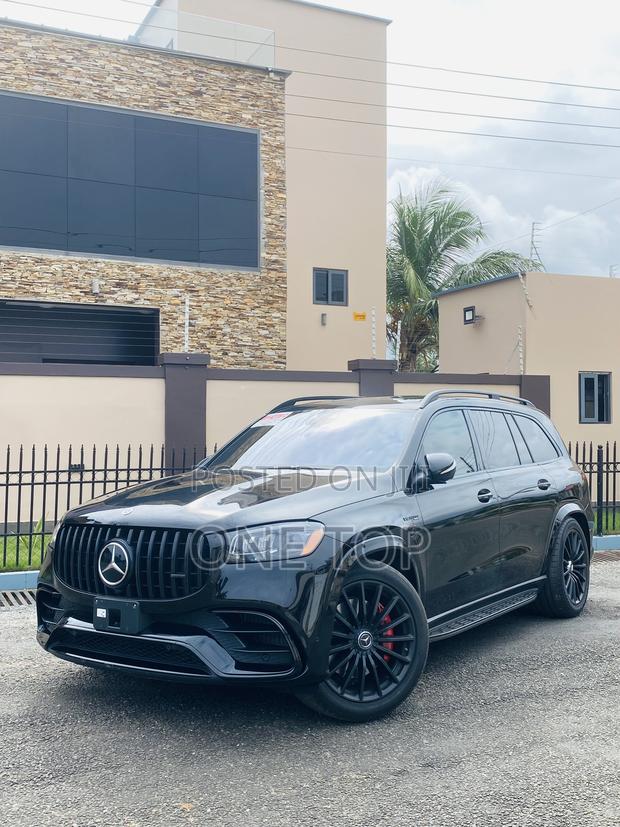 Mercedes-Benz GLS-Class 2023 Black · Photo 2