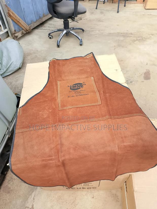 Quality Leather Welding Apron - Brown. · Photo 3