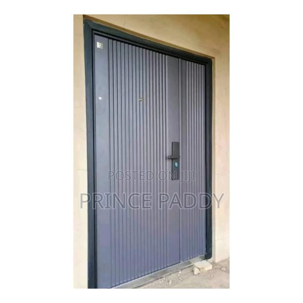 Smooth Door One and Half Is Available · Photo 1