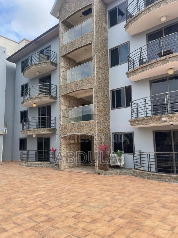 3bdrm Apartment in Abu Abdulai, Parakuo Estate for rent · Photo 1