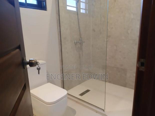 4bdrm House in Oyarifa Special Ice for sale · Photo 3