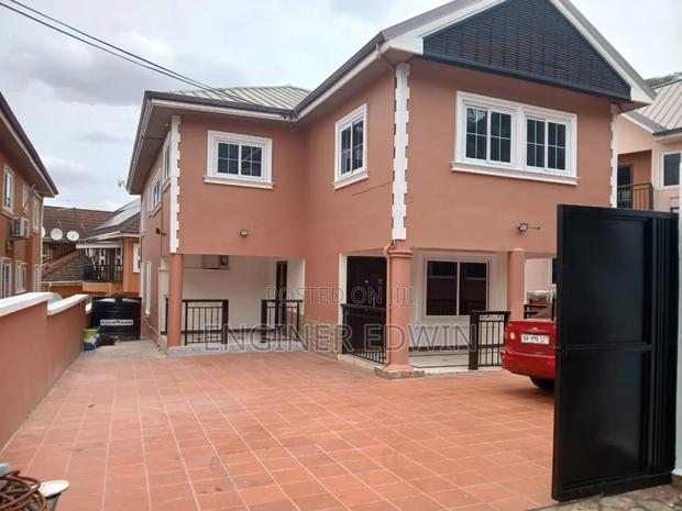 4bdrm House in Achimota Near, School Area for sale · Photo 1