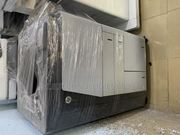 Hp Laser Jet M806 A3 Black and White Automatic Duplex Printer · Photo 1