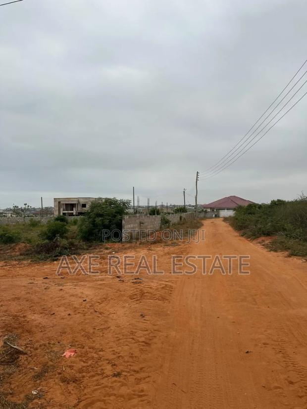 Limited Certified Plots / Genuine Documents - Prampram New Ningo · Photo 2