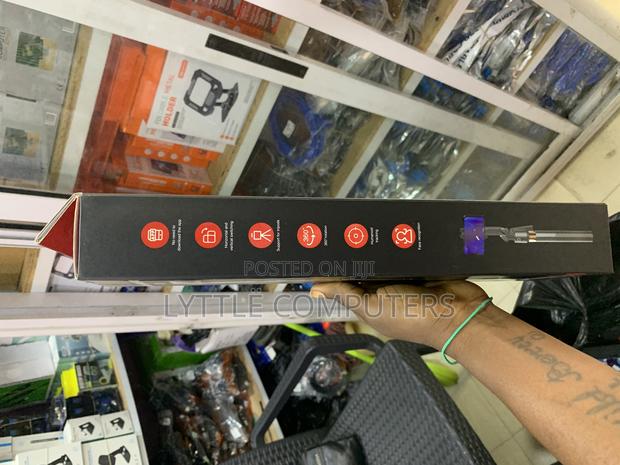 Q13 Ai Auto Face Tracking Tripod 360 · Photo 2