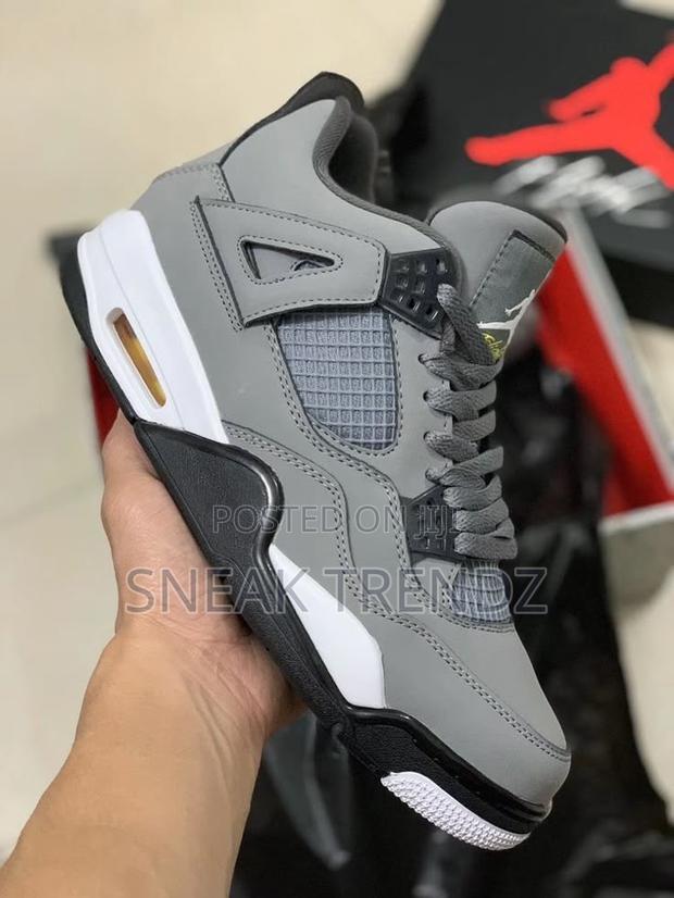 Air Jordan R4 Org Cool Grey · Photo 1