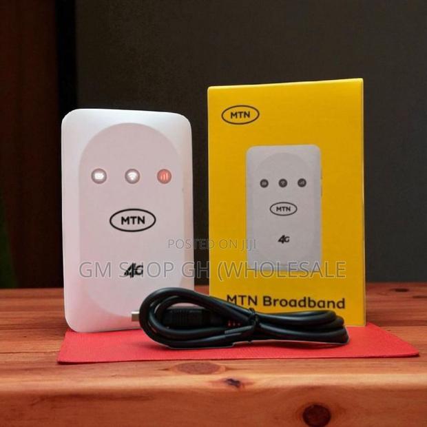 MTN Portable Universal Unlock 4g Lte Mifi Modern- White (37976) · Photo 1