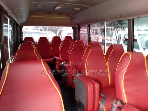Hyundai County 2015 Grey · Photo 3