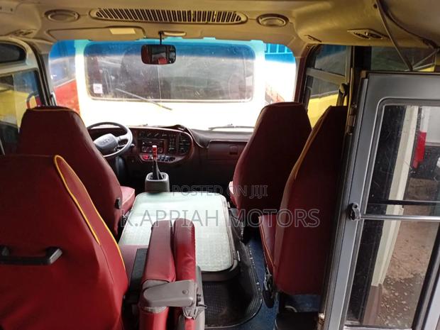 Hyundai County 2015 Grey · Photo 4