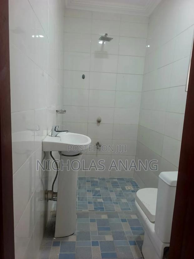 1bdrm Apartment in The Dorns Properties, New Town for rent · Photo 4