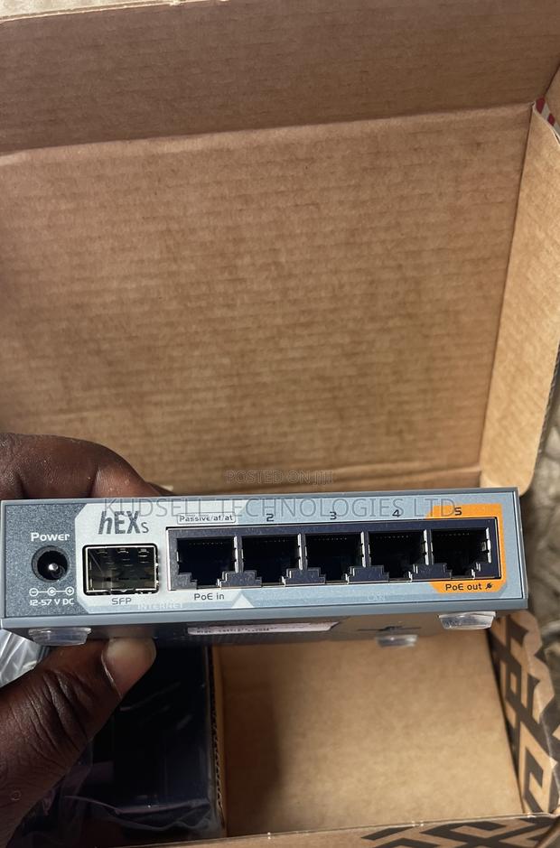 Mikrotik Rb760igs - Hex S · Photo 3
